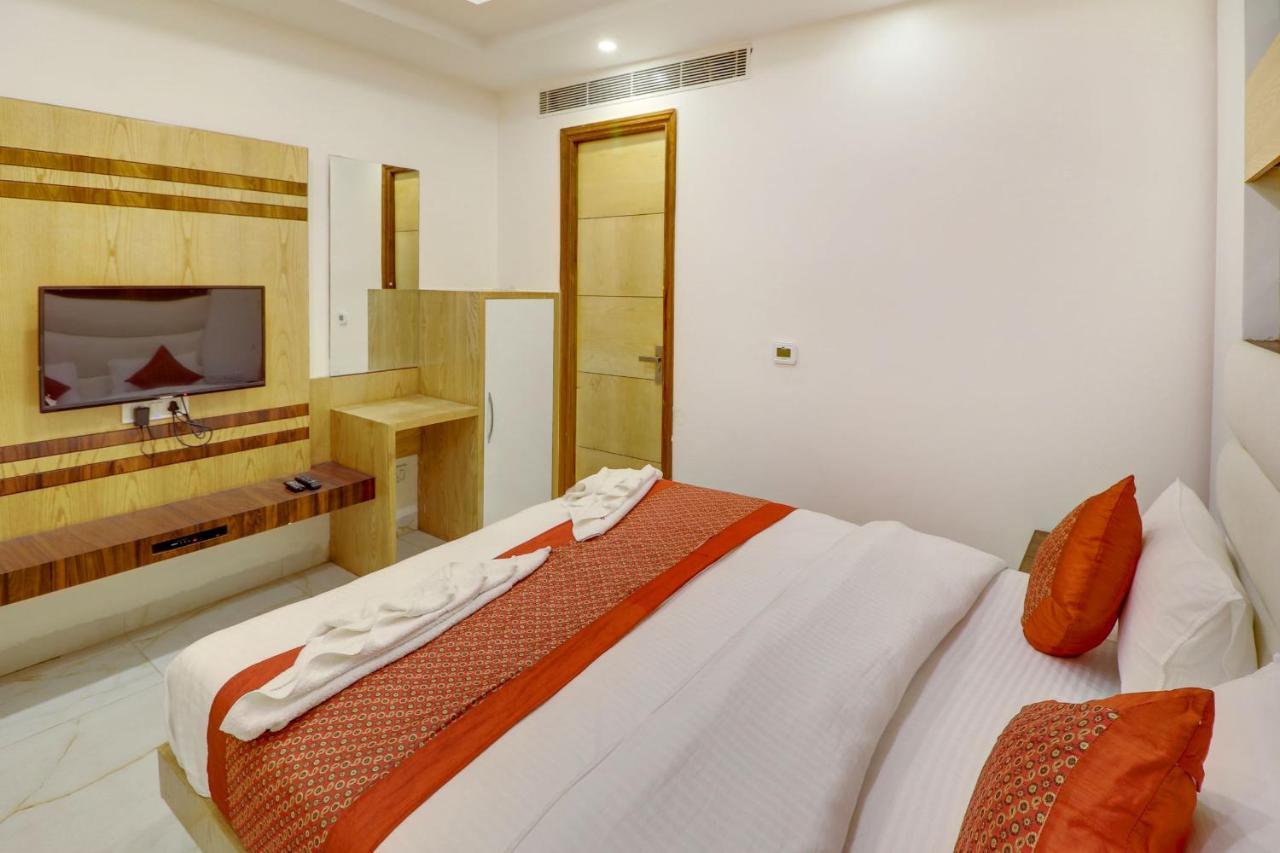 Hotel York Legacy -3 Minutes Walk From New Delhi Railway Station 'The 5 Star Ambience' Newly Built Exterior foto